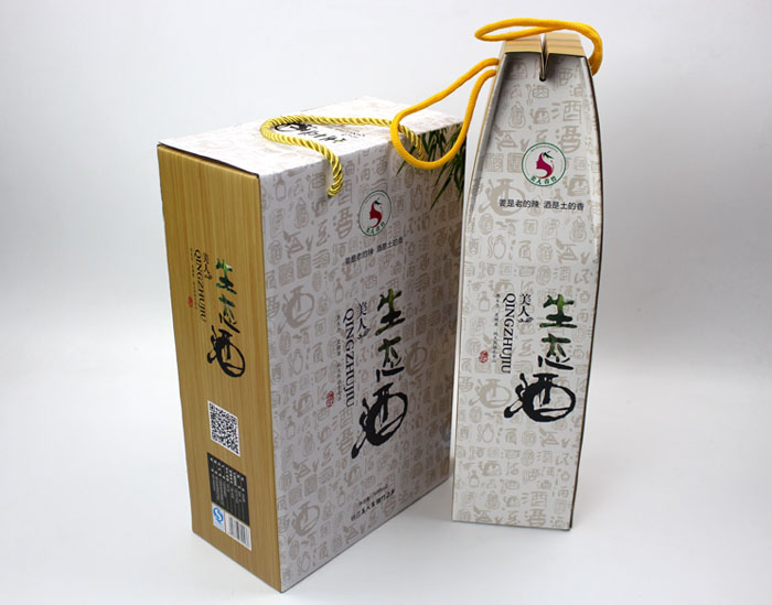 個(gè)性禮盒包裝讓“竹筒酒”身價(jià)倍增，長(zhǎng)沙包裝印刷廠再為桃江特產(chǎn)定制包裝
